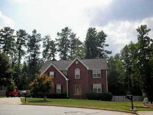 3455 Lochmill Drive, Loganville, GA 30052