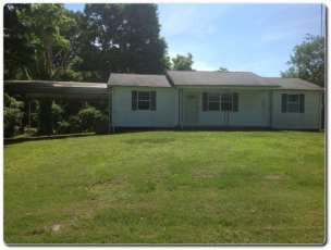 363 Offutt Spur Rd, Lake City, TN 37769