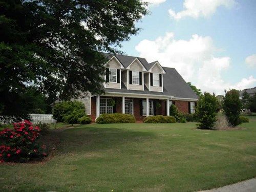 5574 Mccullers Lane, Loganville, GA 30052