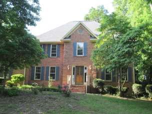 801 E Silverleaf St, Greer, SC 29650