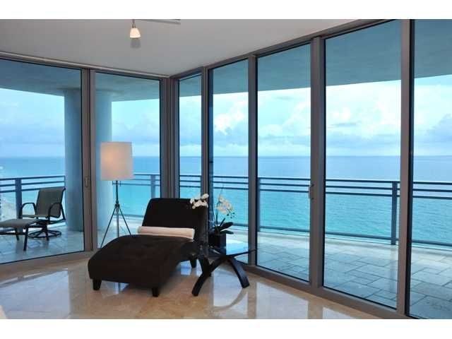 3535 S OCEAN DR # 2102, Hollywood, FL 33019