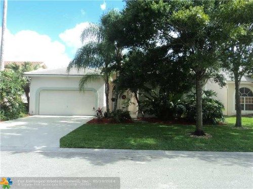 5905 NW 72ND CT, Pompano Beach, FL 33067