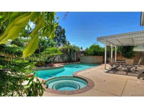 261 Roundtree Court, Brea, CA 92821