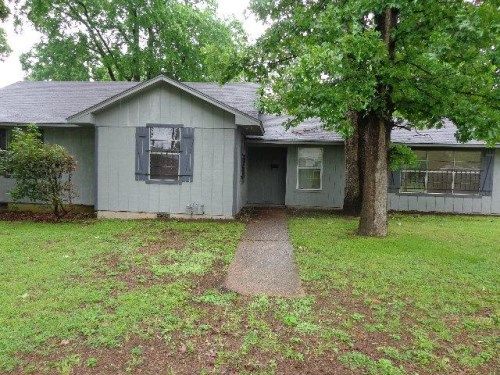 1106 Draughn St, Texarkana, AR 71854