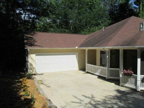 160 Winooki Drive, Canton, GA 30114