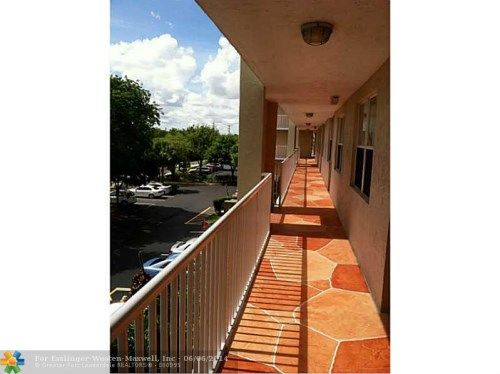 2601 N Nob Hill Rd # 310, Fort Lauderdale, FL 33322