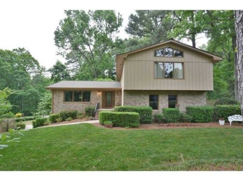 2709 Kensington Drive, Duluth, GA 30096