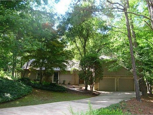 3395 Rivendell Court, Roswell, GA 30075