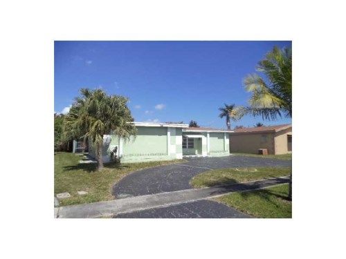 8451 NW 24 PL, Fort Lauderdale, FL 33322