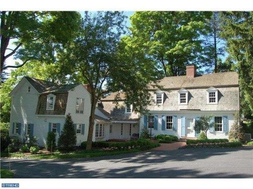 3864 SPRING VALLEY RD, Doylestown, PA 18901