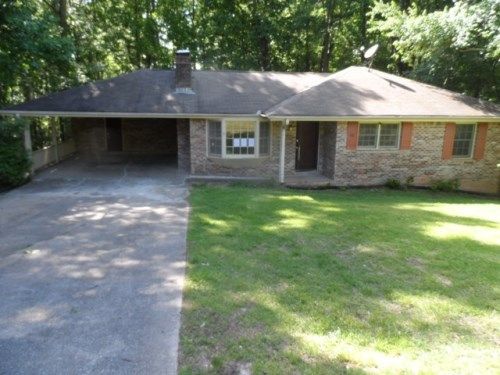 60 Robinson Dr, Carrollton, GA 30117