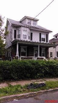 303 Berwyn Ave, Trenton, NJ 08618