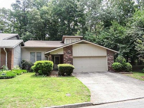 270 Lakeview Ridge E, Roswell, GA 30076