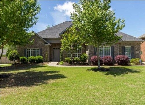 2708 Wenzel Circle, Owens Cross Roads, AL 35763