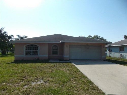 3812 8th St Ct East, Bradenton, FL 34208