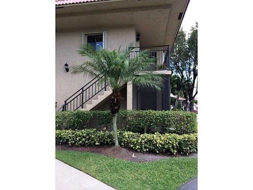 302 LAKEVIEW DR # 201, Fort Lauderdale, FL 33326