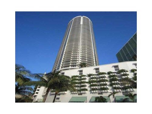 1750 N BAYSHORE DR # 2108, Miami, FL 33132