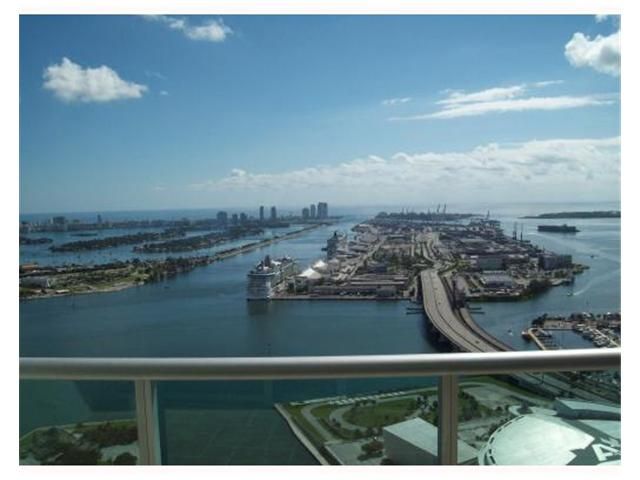 900 BISCAYNE BL # 5203, Miami, FL 33132