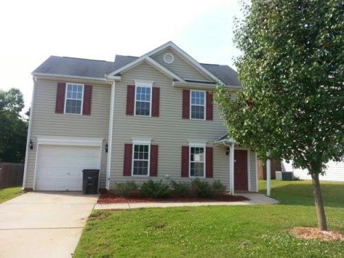 3580 Sydney Oaks Dr, Browns Summit, NC 27214