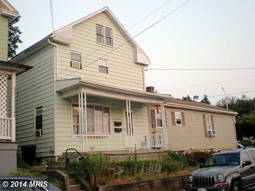 621 MAPLE ST, Waynesboro, PA 17268