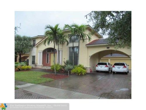 1811 SW 195 AV, Hollywood, FL 33029