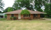 4102 Lake Dr Columbus, GA 31904