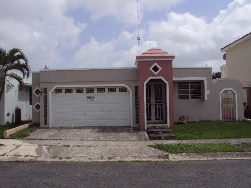 3-c Hacienda Borinq, Caguas, PR 00725