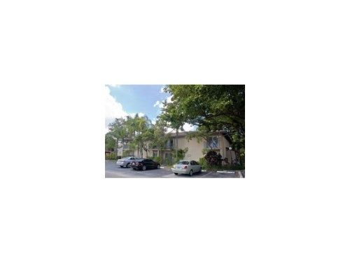 7605 NW 42 PL # 205, Fort Lauderdale, FL 33351