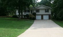 4135 Oakwood Trail Cumming, GA 30040