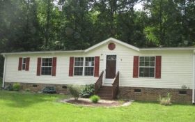 226 Andrews Cv, Thomasville, NC 27360