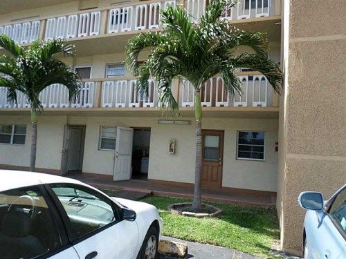 620 12 AVE # 107, Hallandale, FL 33009