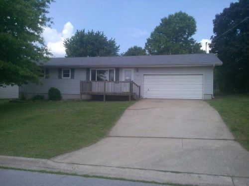 821 E Mcclernon St, Springfield, MO 65803