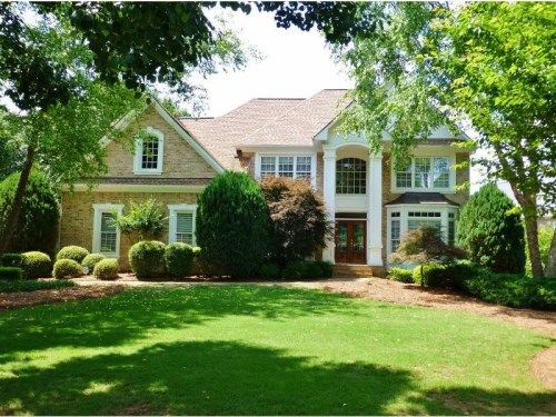 424 Lakestone Drive, Suwanee, GA 30024