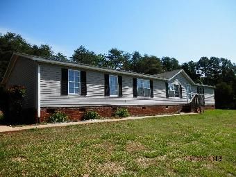 464 Love And Care Rd, Six Mile, SC 29682