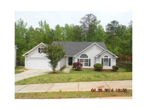 6220 Queensdale Drive, Douglasville, GA 30135