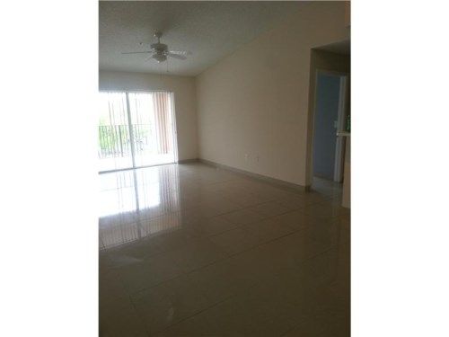 2051 RENAISSANCE BL # 305, Hollywood, FL 33025