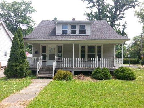 319 Liberty St, Painesville, OH 44077