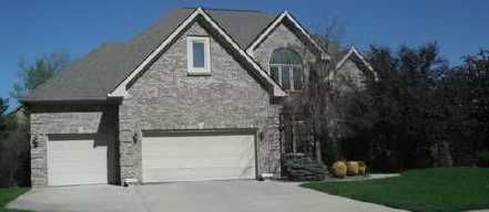 9904 Oak Ridge Drive, Zionsville, IN 46077