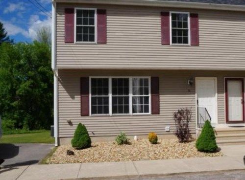 8 Farnum St # B, Blackstone, MA 01504