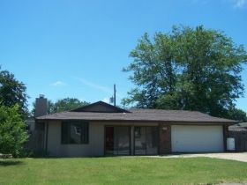 2717 W Crawford Ave, Wichita, KS 67217