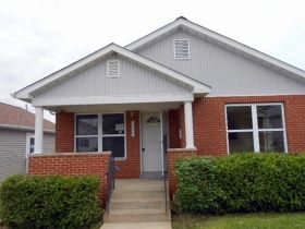 1440 Blackstone, Saint Louis, MO 63112