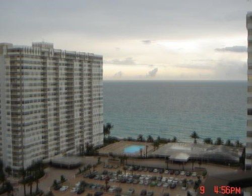 1985 S OCEAN DR # 18K, Hallandale, FL 33009