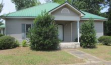 307 N Dalton St Slocomb, AL 36375