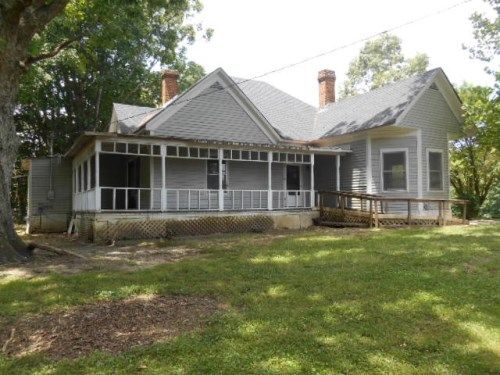 321 Rothell Rd, Toccoa, GA 30577