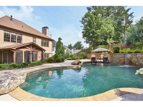 135 Cabots Cove Court, Alpharetta, GA 30022