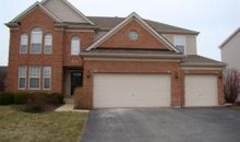 320 Robin Glen Ln South Elgin, IL 60177