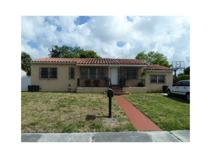 380 W 64 ST, Hialeah, FL 33012