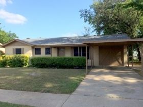 8137 Tumbleweed Trl, Fort Worth, TX 76108