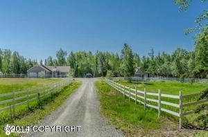 9836 W Hollywood Road, Wasilla, AK 99654