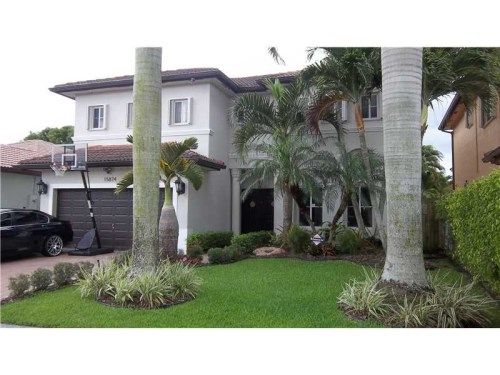 15874 SW 138 TE, Miami, FL 33196